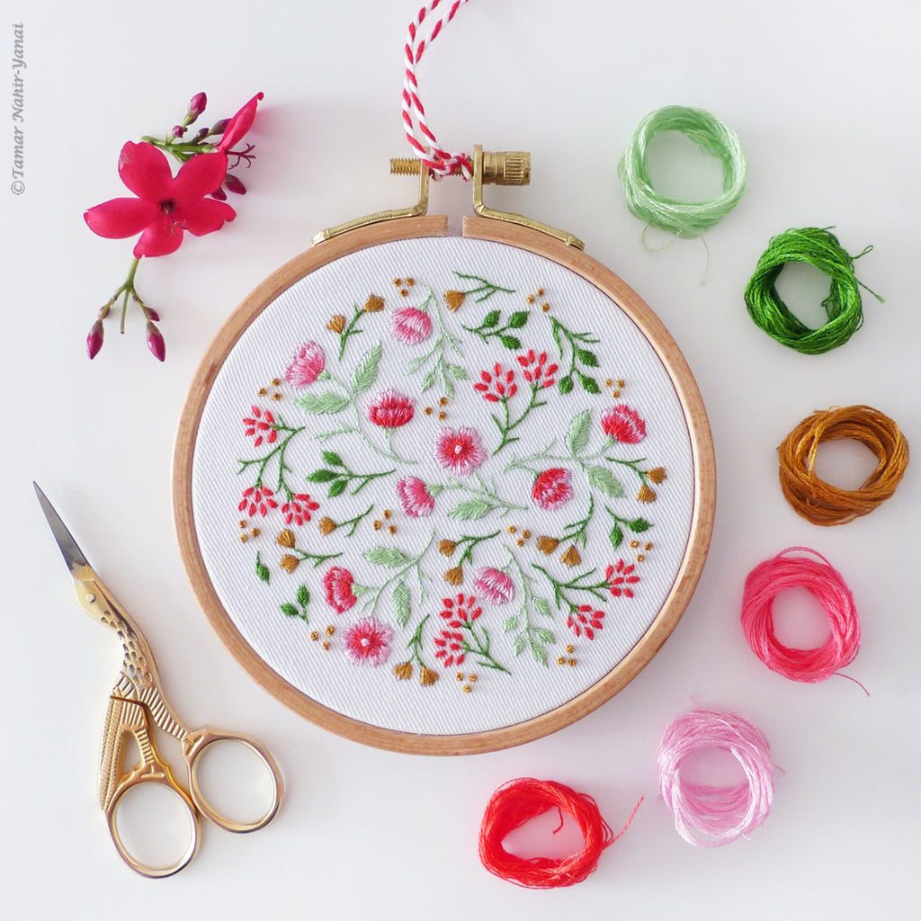 Christmas Forest - 4 embroidery kit – Tamar Nahir-Yanai