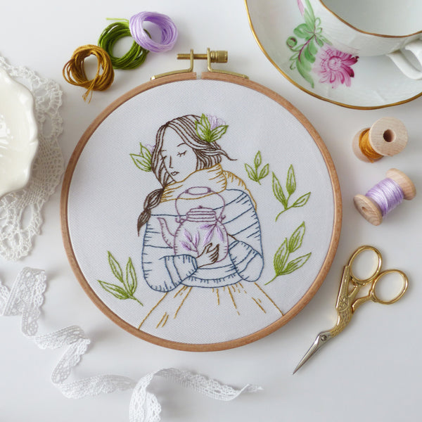 Tea Time Lady in Color - 6" embroidery kit